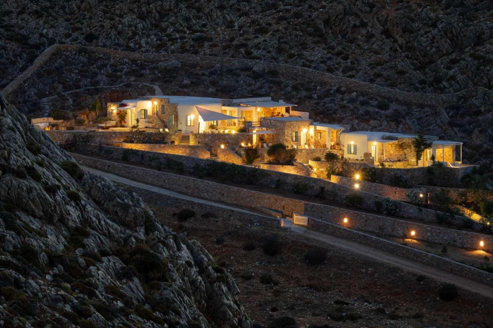 Vila Sirokos Karavostasis  Exteriér fotografie